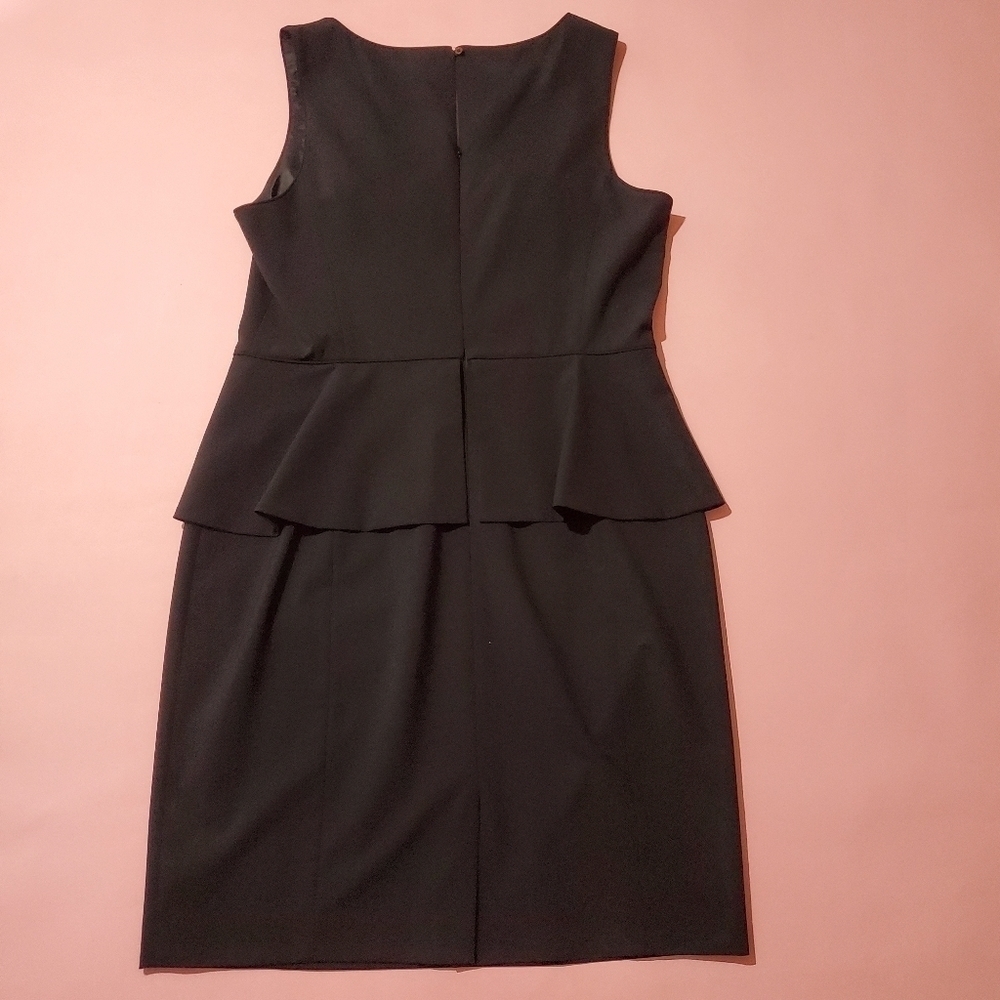 ✨️ Banana Republic Black Formal Peplum Pencil Dress Work Professional ✨️ - Picture 5 of 8